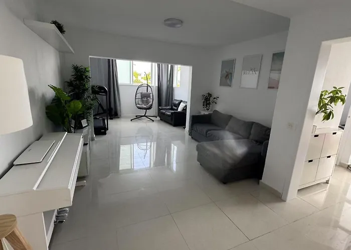 Casa Sara Seaview Playa Honda (Lanzarote)