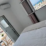 בית נופש Casa Sara Seaview *