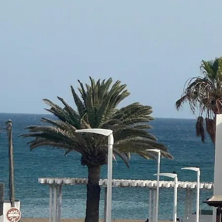 Casa Sara Seaview * Playa Honda (Lanzarote)