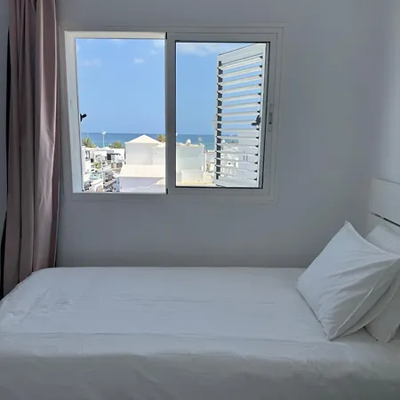 Casa Sara Seaview Ferienhaus Playa Honda (Lanzarote)