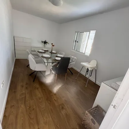 Casa Sara Seaview 度假居 *