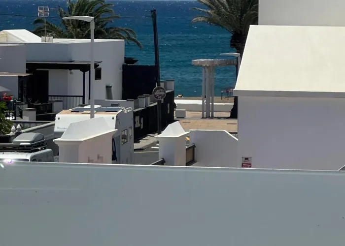 Casa Sara Seaview Playa Honda (Lanzarote)