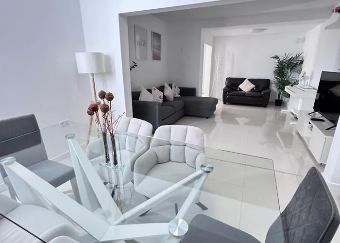 Casa Sara Seaview Holiday home *